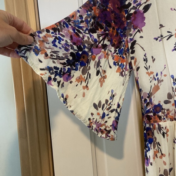 Pretty Dress - Picture 4 of 4